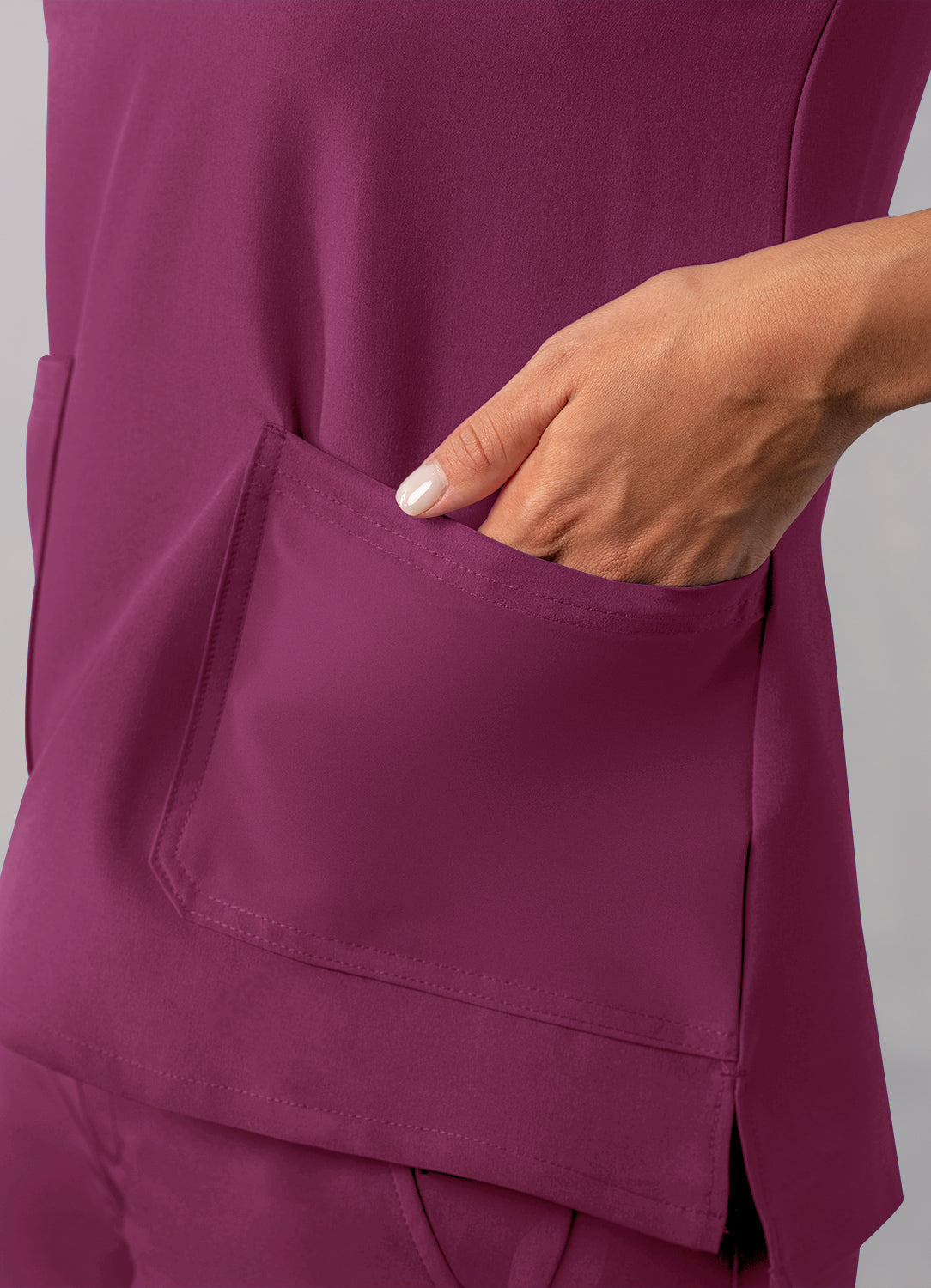 ADAR Addition Women's Go-Basic Scrub Set